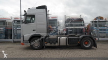 cap tractor Volvo