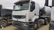 Renault Premium 460 tractor unit