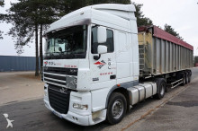 DAF XF105 tractor unit