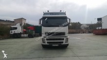cap tractor Volvo