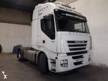 ciągnik siodłowy Iveco