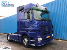 tracteur Mercedes Actros 1836