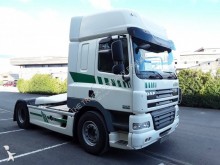 tracteur DAF CF85 460