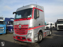 tracteur Mercedes Actros 1845