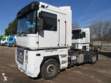 Renault tractor unit