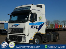 Volvo FH13 tractor unit