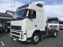 trattore Volvo FH12 400