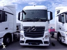 Mercedes Sattelzugmaschine