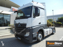 tracteur Mercedes Actros 1845 LS