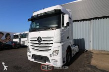 tracteur Mercedes Actros 1845