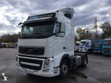 ciągnik siodłowy Volvo