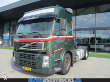 Volvo Sattelzugmaschine Gefahrgut / ADR
