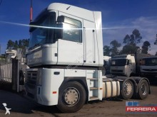tracteur Renault Magnum 520.25/26