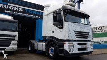 ciągnik siodłowy Iveco