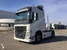 ciągnik siodłowy Volvo