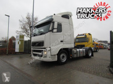 cap tractor Volvo