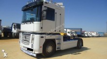 Renault Magnum 500 tractor unit