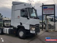 cap tractor Renault