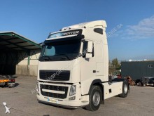 ciągnik siodłowy konwój specjalny Volvo