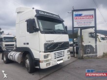 ciągnik siodłowy Volvo