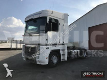Renault Magnum