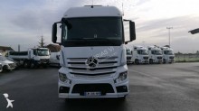 Mercedes Actros 1845