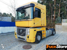 Renault Magnum