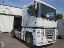 Renault Magnum