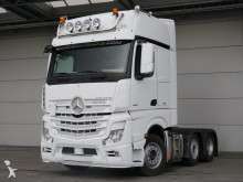 Mercedes Actros 2551