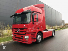 tractor Mercedes