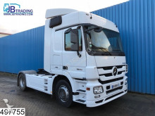 Mercedes Actros 1844