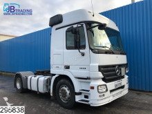Mercedes Actros 1844