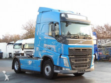 trattore Volvo