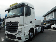Mercedes Actros 1842