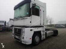 Renault Magnum