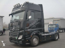 Mercedes Actros 1853