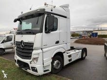 Mercedes Actros 1842