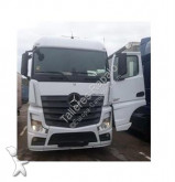 cabeza tractora Mercedes