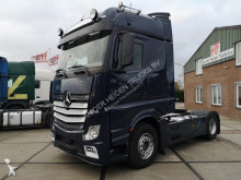 Mercedes Actros