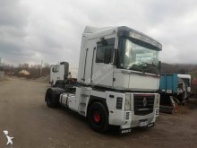 Renault Magnum 400