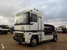 Renault Magnum AE 440