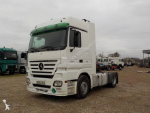 Mercedes Actros 1844