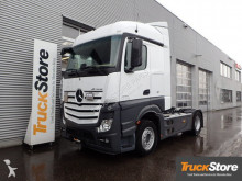 Mercedes Actros