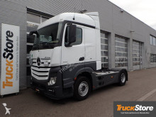 Mercedes Actros