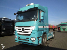 Mercedes Actros 1844