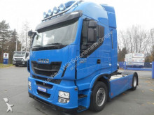 cabeza tractora Iveco