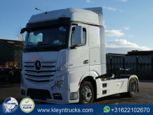 Mercedes Actros 1848