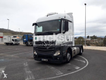 Mercedes Actros