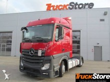 Mercedes Actros 1845