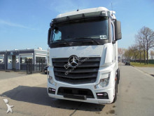 Mercedes Actros 1845